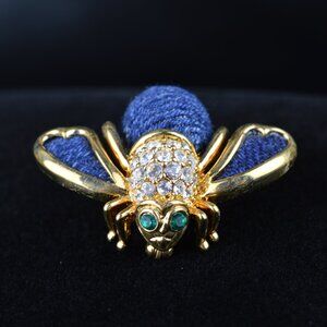 Joan Rivers Bee Pin Brooch Blue Denim Pave Crystal Gold Plate Rhinestones Vtg